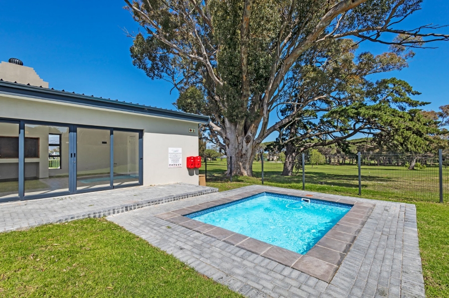 2 Bedroom Property for Sale in Audas Estate Western Cape